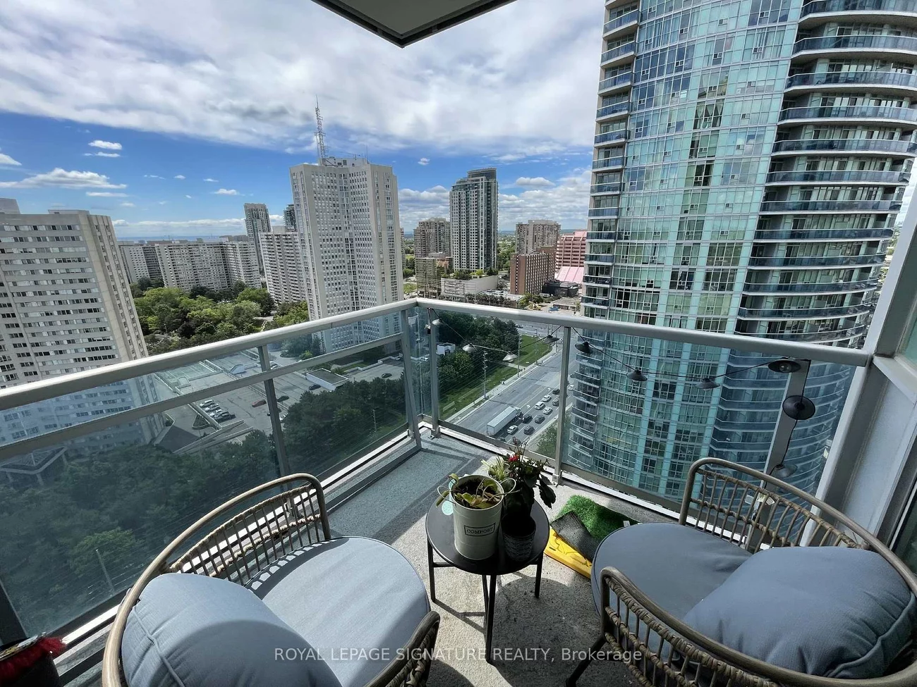 90, Absolute, City Centre, Mississauga