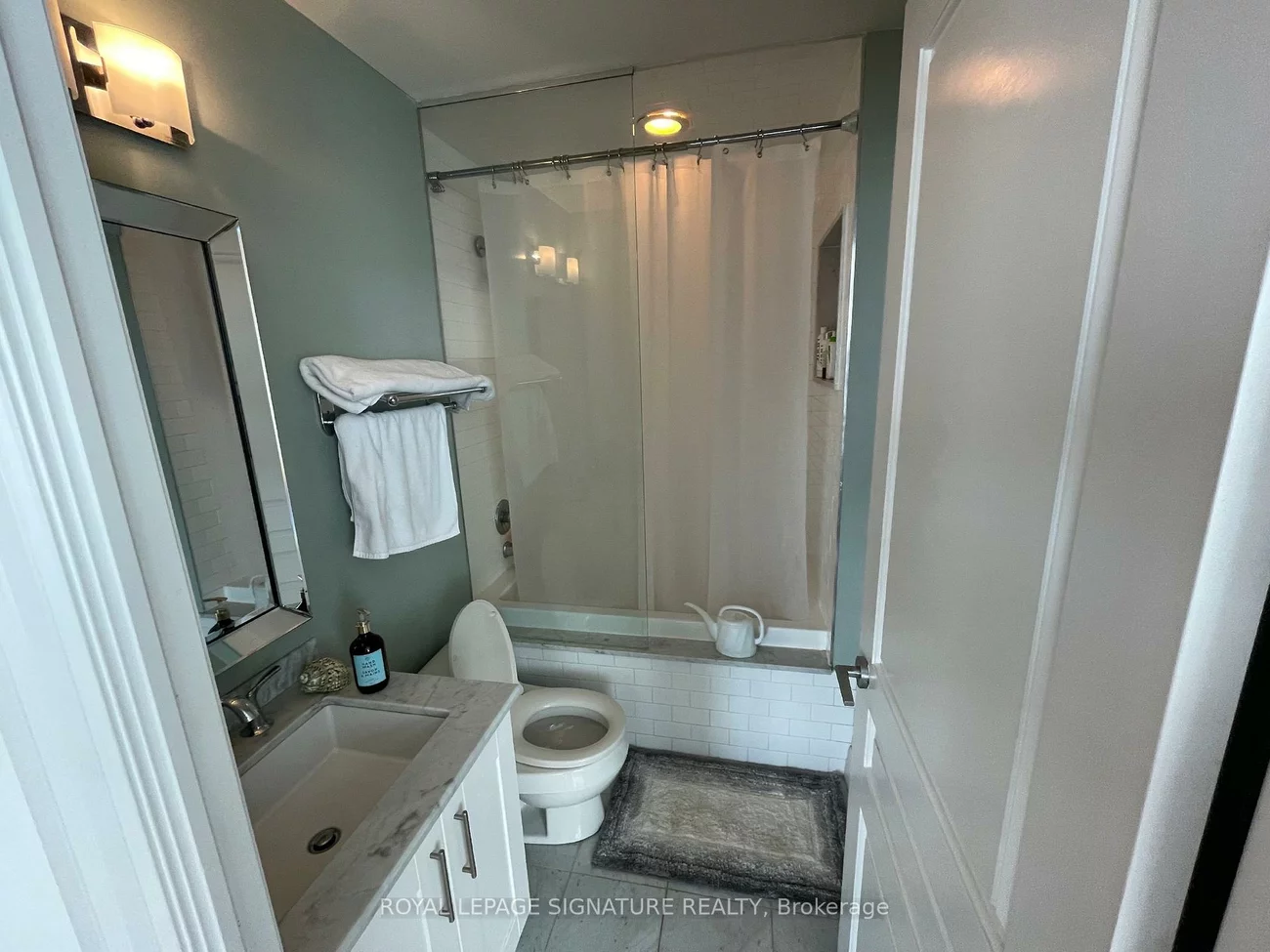 90, Absolute, City Centre, Mississauga