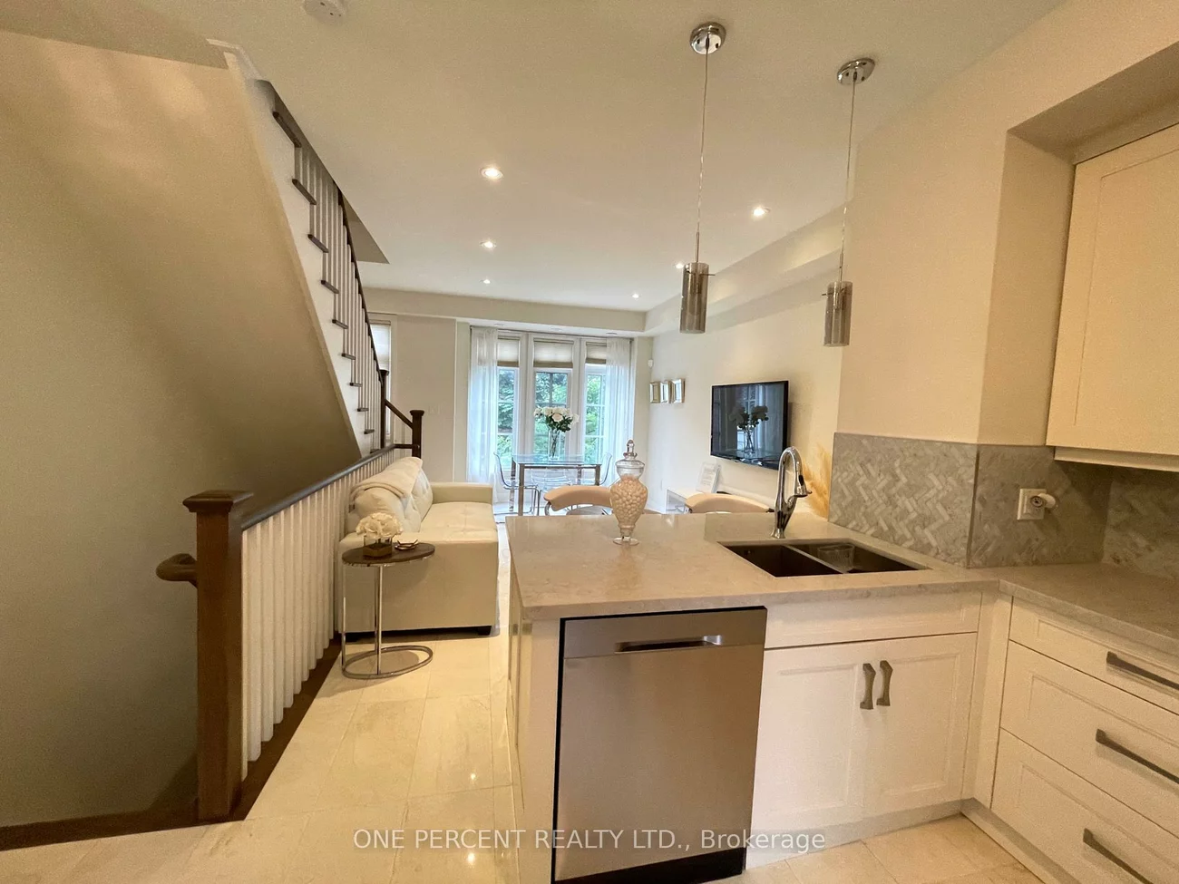 3077, Cawthra, Applewood, Mississauga