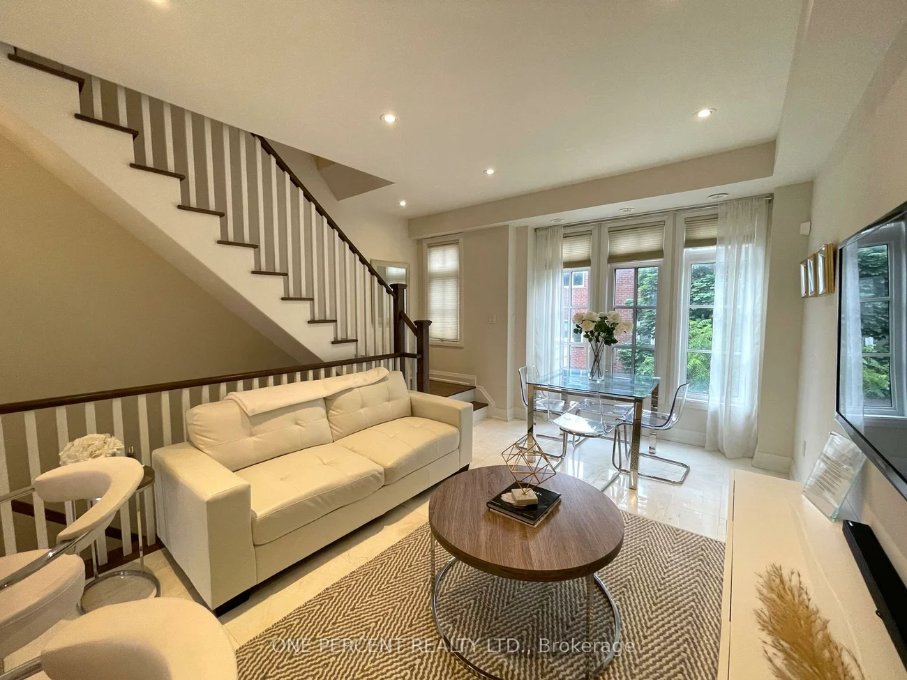 3077, Cawthra, Applewood, Mississauga