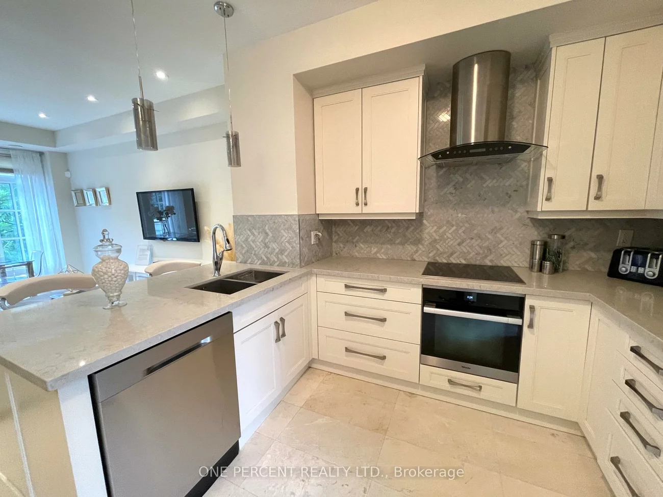 3077, Cawthra, Applewood, Mississauga