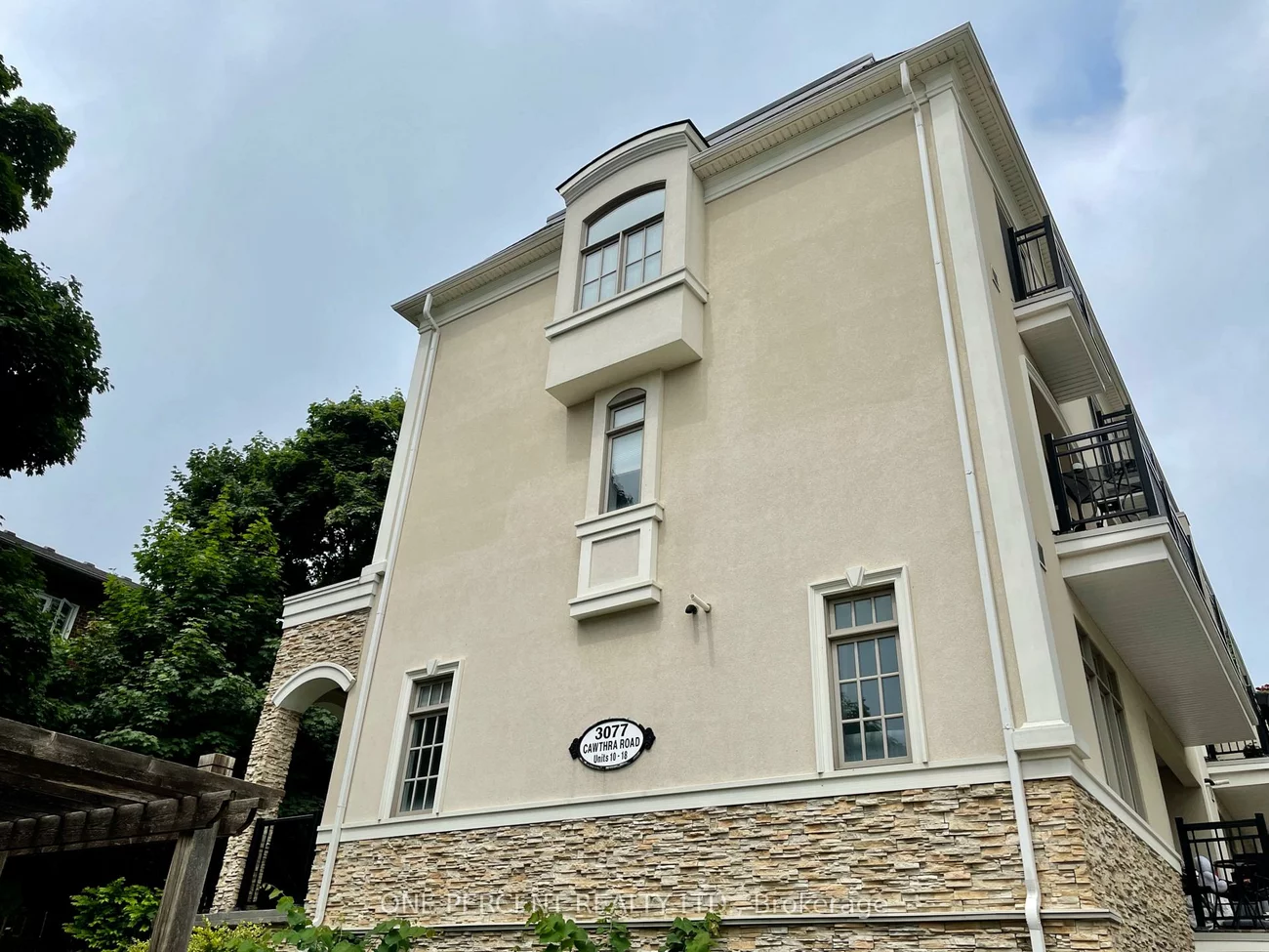 3077, Cawthra, Applewood, Mississauga