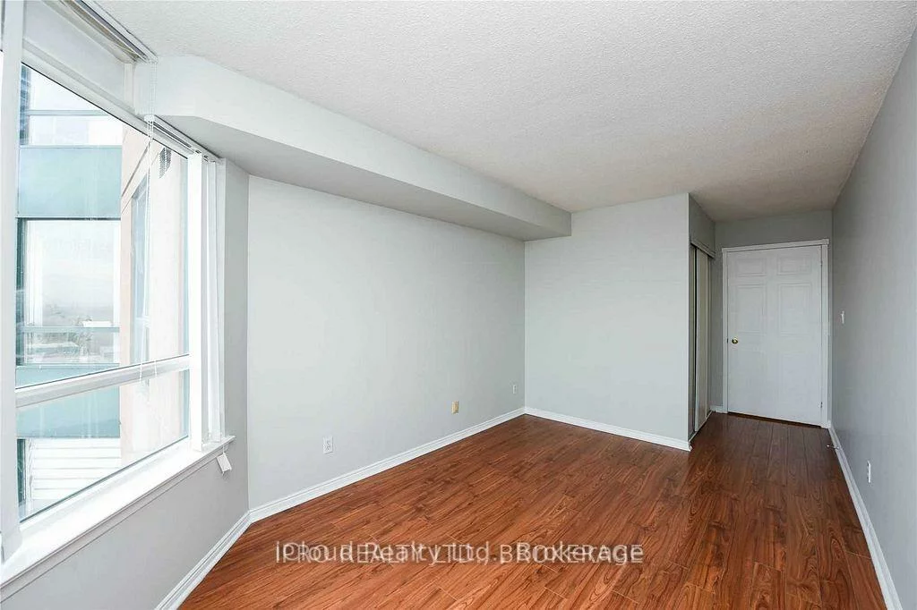 135, Hillcrest, Cooksville, Mississauga