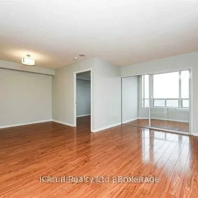 135, Hillcrest, Cooksville, Mississauga