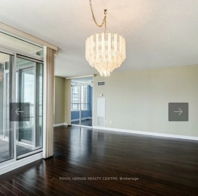 156, Enfield, City Centre, Mississauga