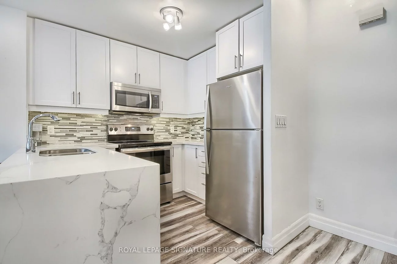 90, Absolute, City Centre, Mississauga