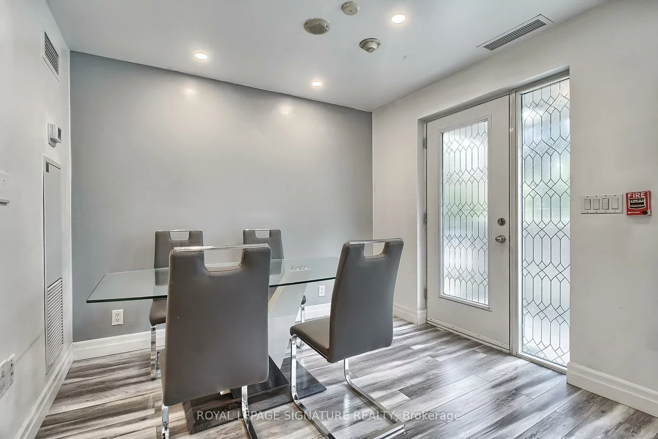 90, Absolute, City Centre, Mississauga