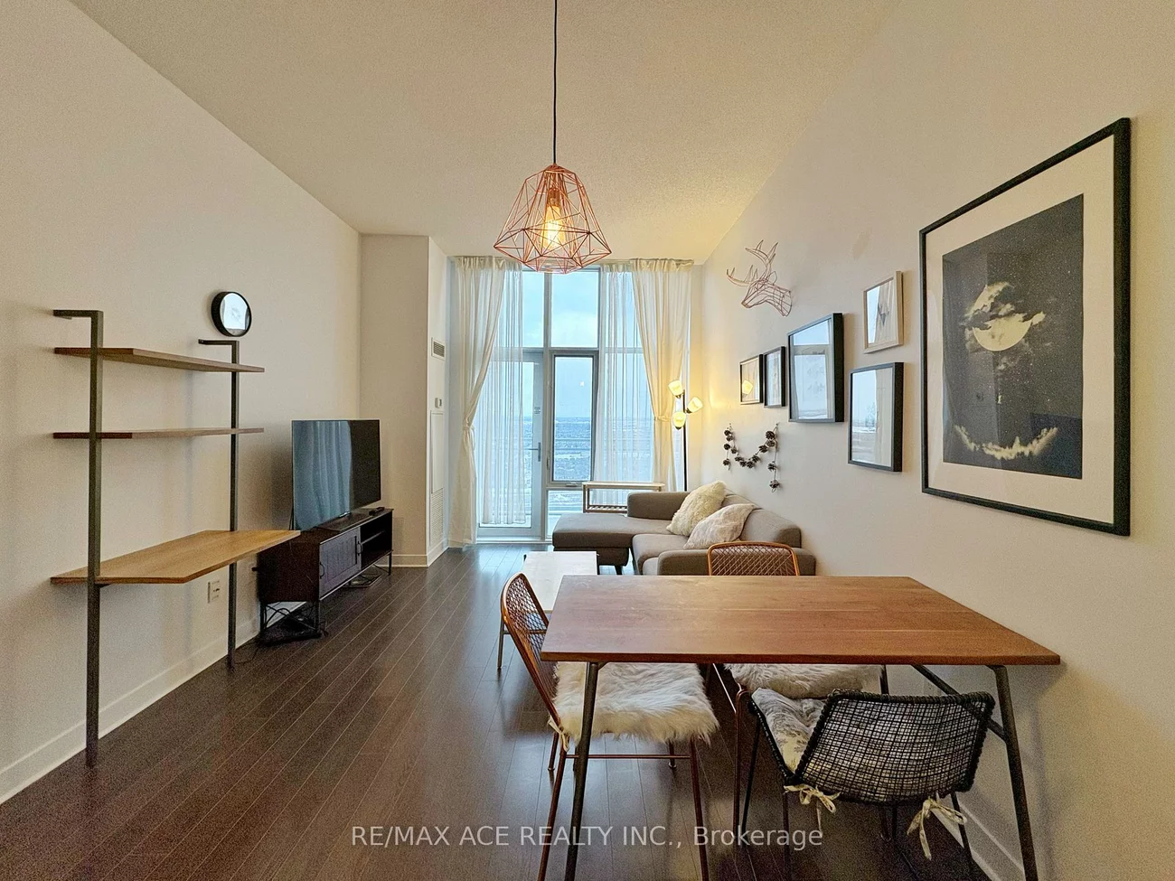 360, Square One, City Centre, Mississauga