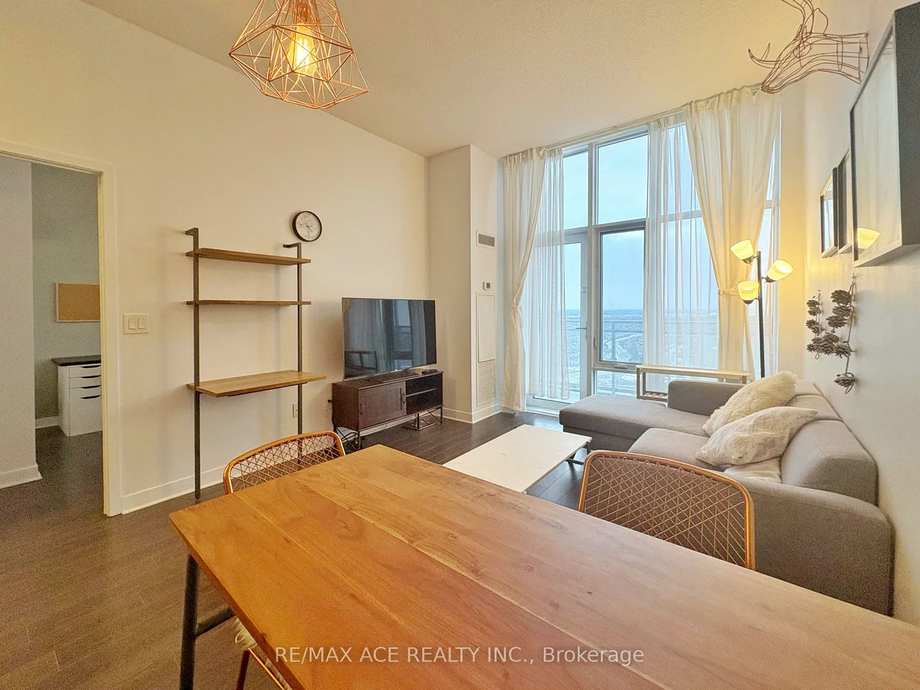 360, Square One, City Centre, Mississauga