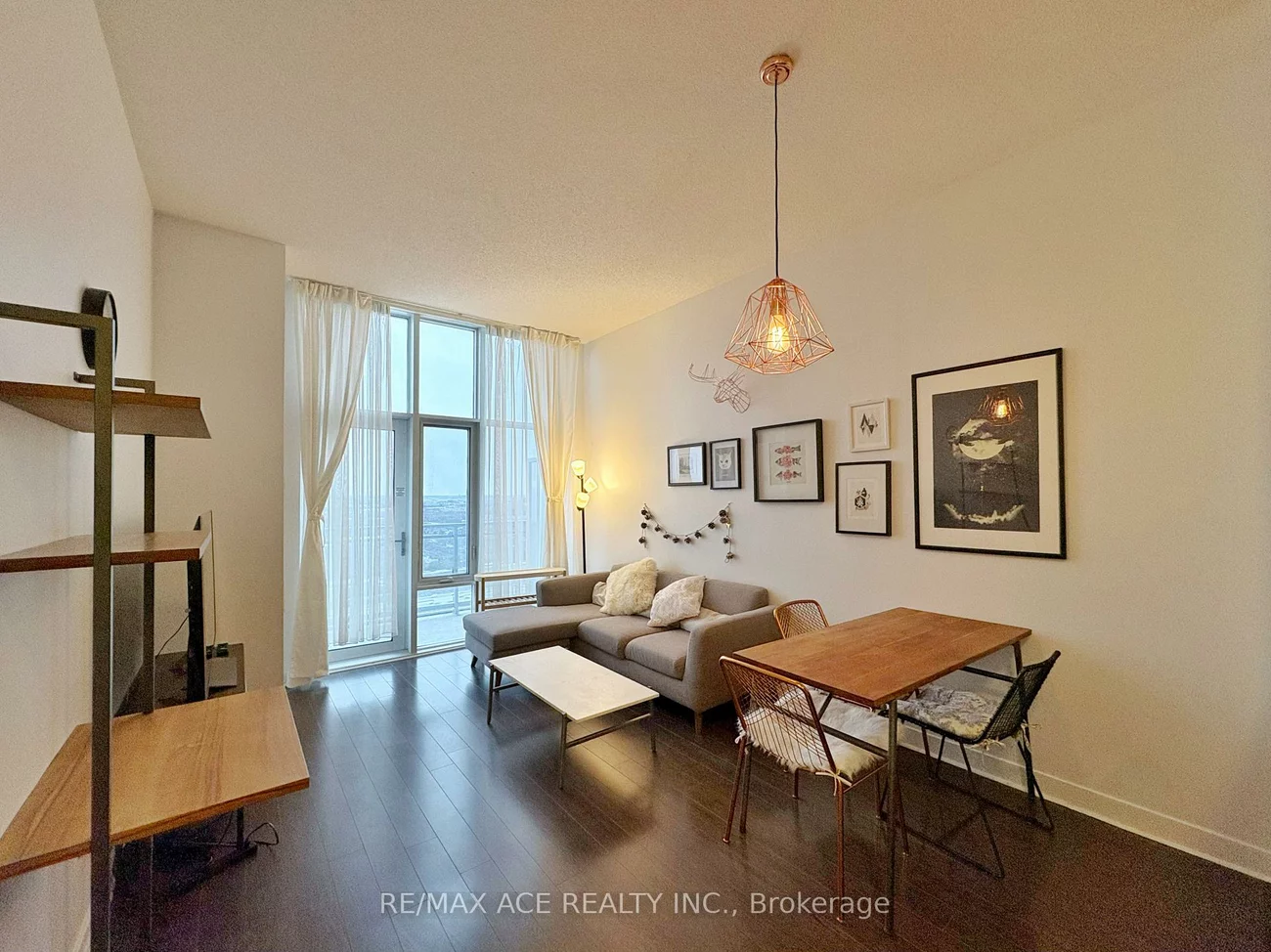 360, Square One, City Centre, Mississauga