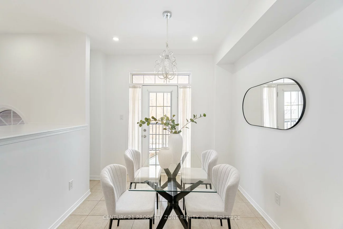 7186, Triumph, Lisgar, Mississauga