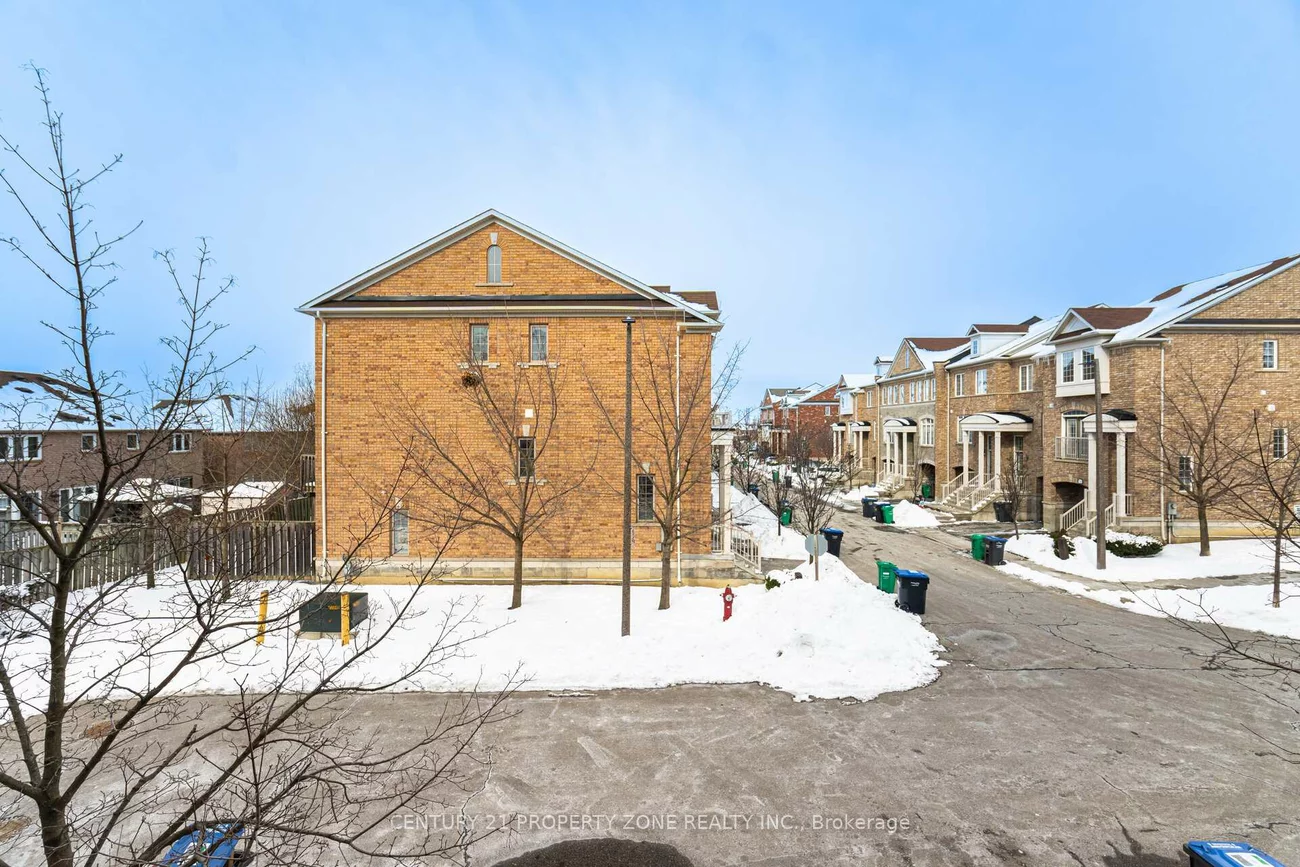 7186, Triumph, Lisgar, Mississauga