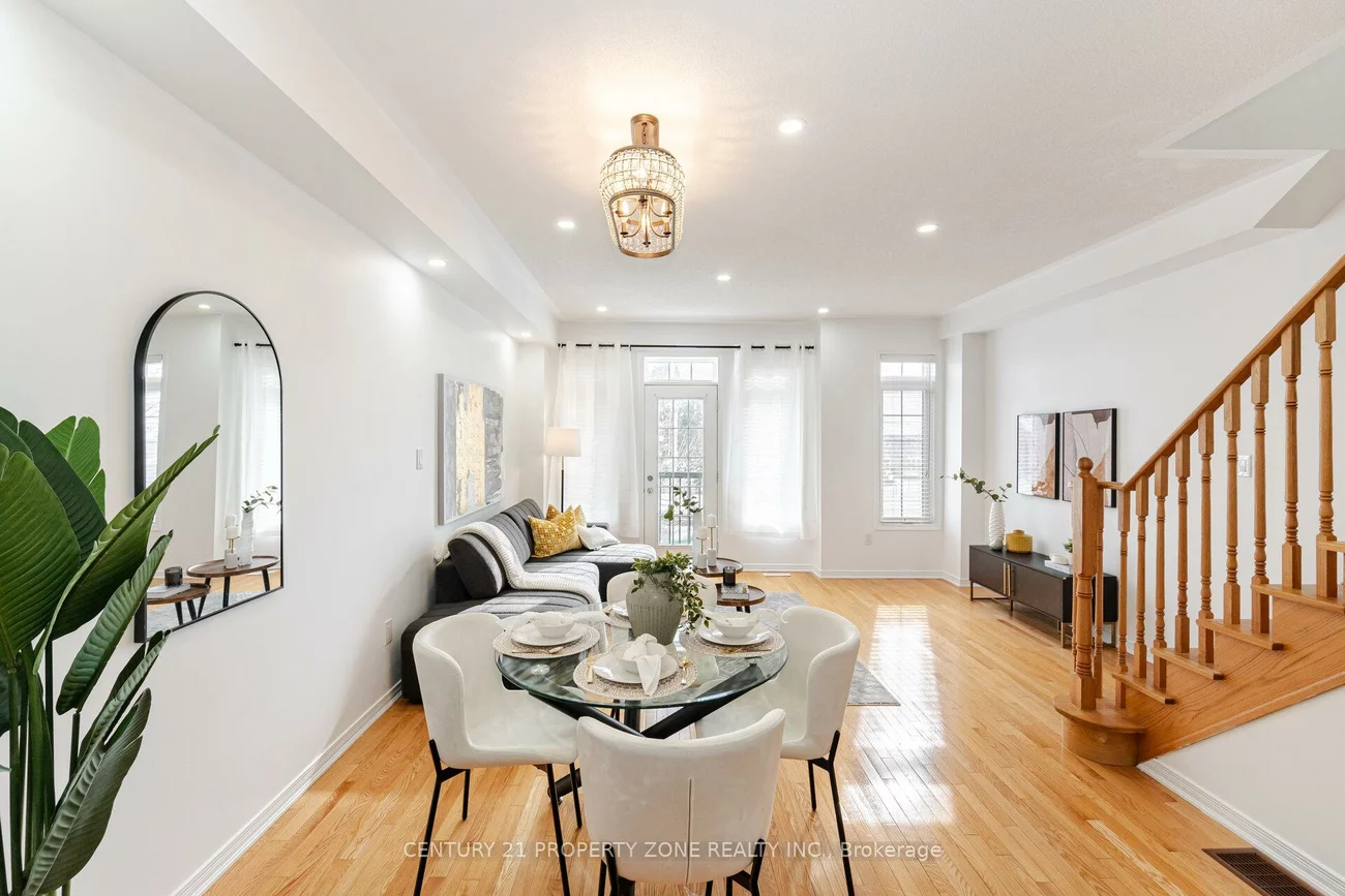 7186, Triumph, Lisgar, Mississauga