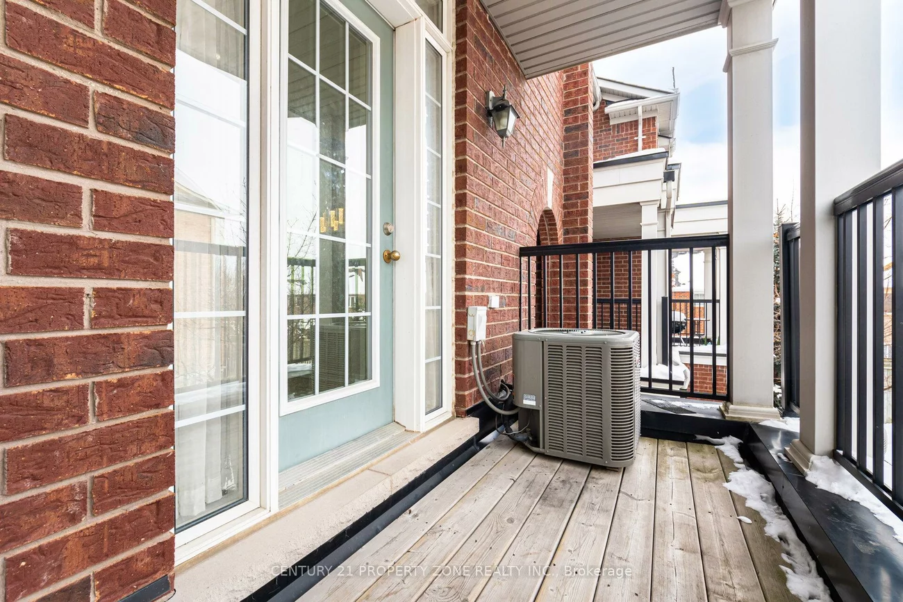 7186, Triumph, Lisgar, Mississauga