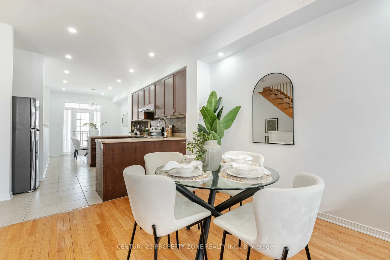 7186, Triumph, Lisgar, Mississauga