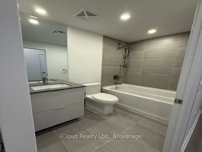 1, Fairview, Mississauga Valleys, Mississauga