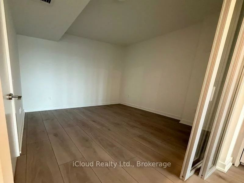 1, Fairview, Mississauga Valleys, Mississauga