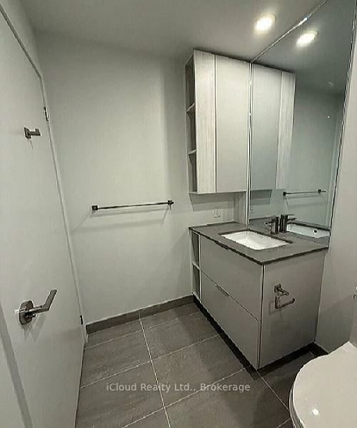 1, Fairview, Mississauga Valleys, Mississauga