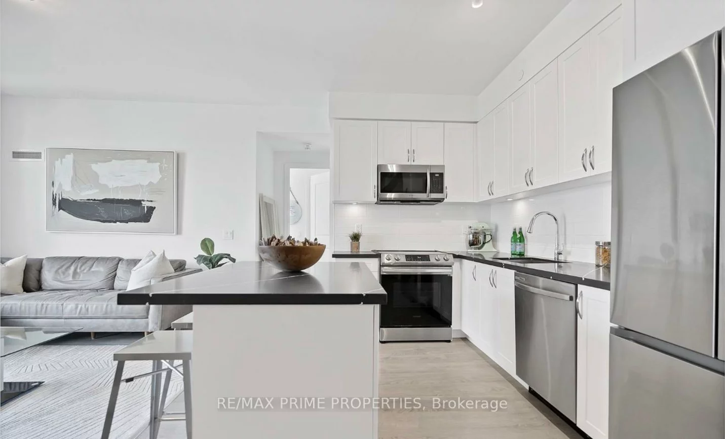 4675, Metcalfe, Erin Mills, Mississauga