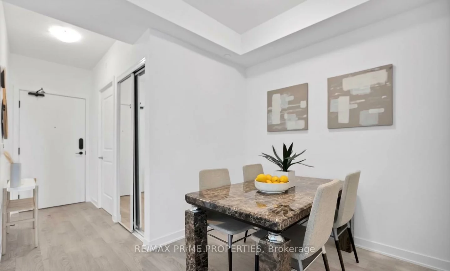 4675, Metcalfe, Erin Mills, Mississauga