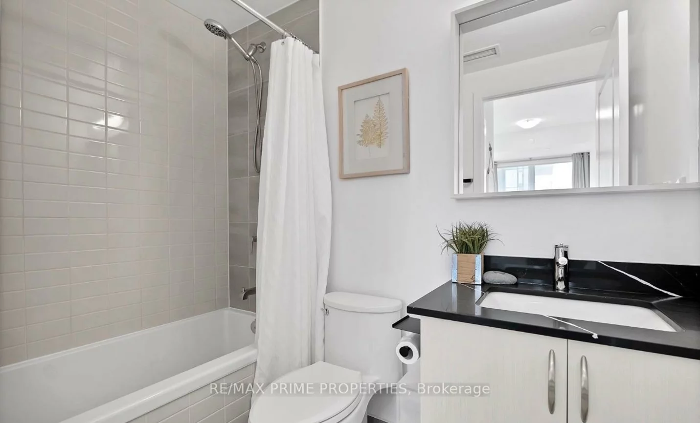 4675, Metcalfe, Erin Mills, Mississauga