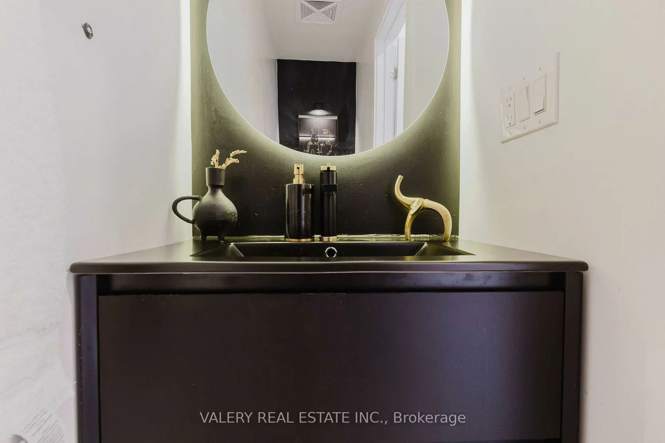 3492, Widdicombe, Erin Mills, Mississauga