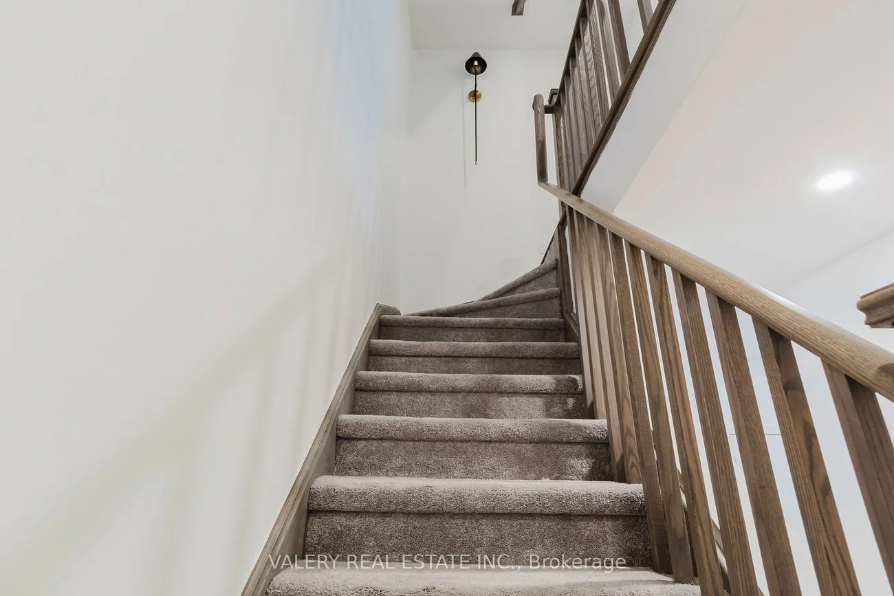 3492, Widdicombe, Erin Mills, Mississauga