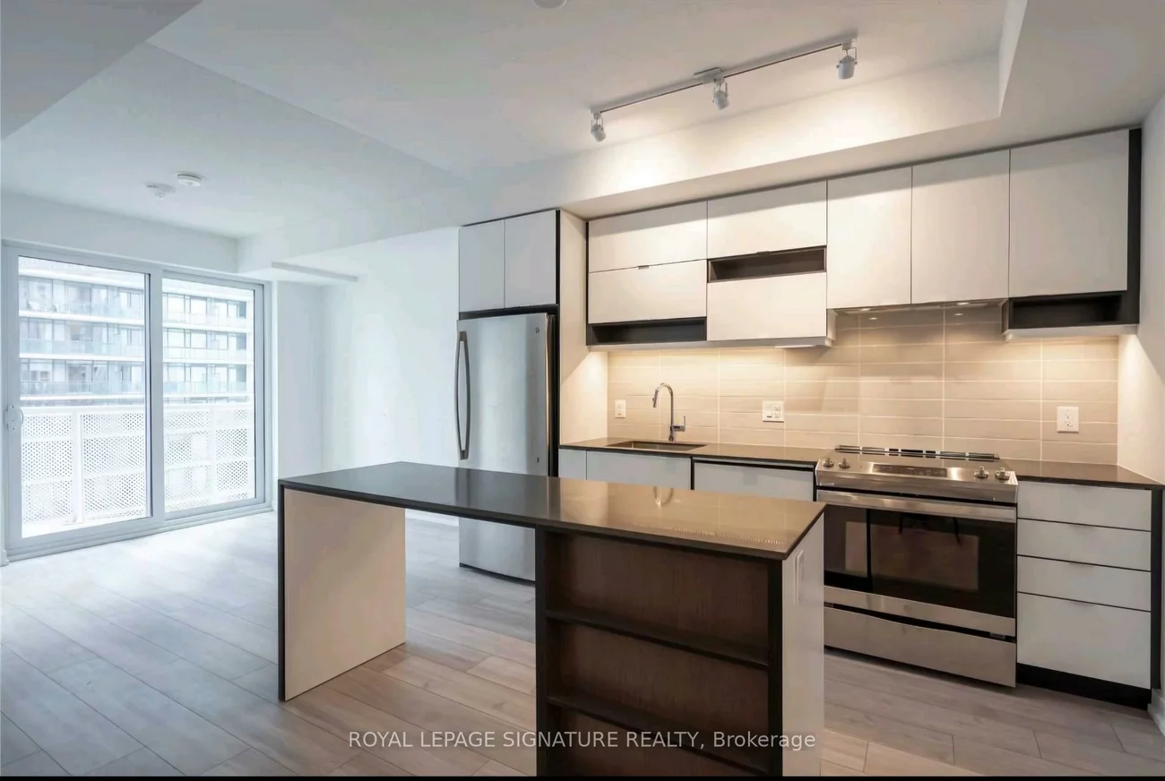 4065, Confederation, City Centre, Mississauga