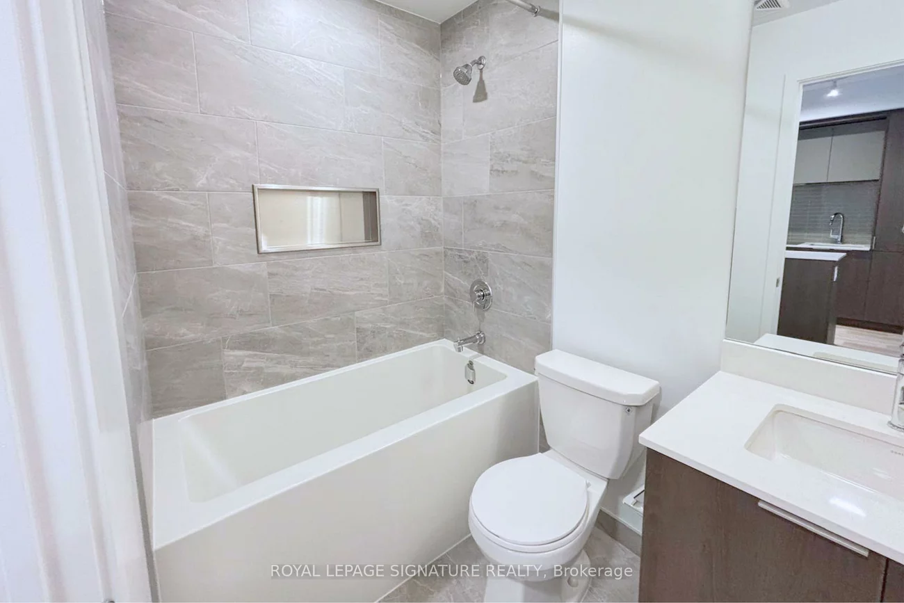 395, Square One, City Centre, Mississauga