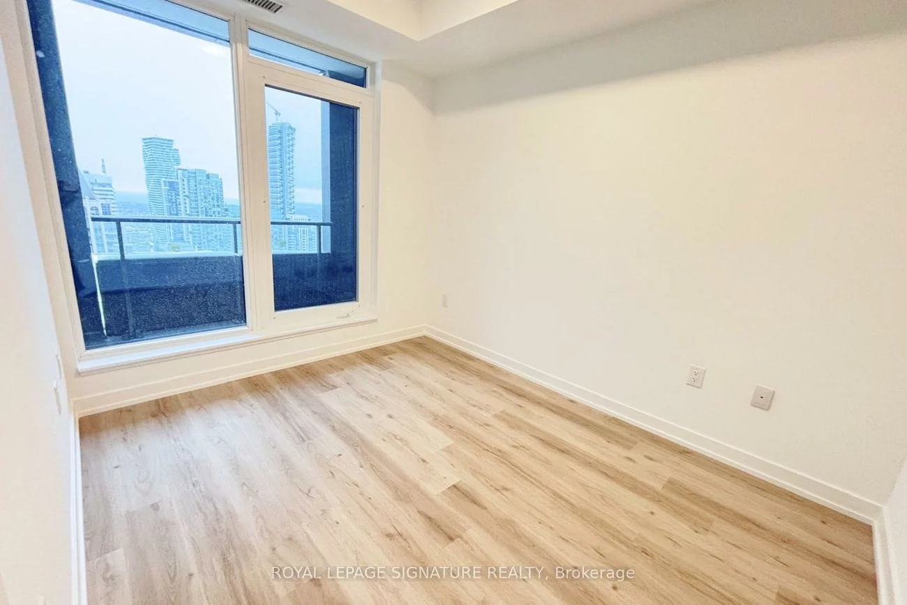 395, Square One, City Centre, Mississauga