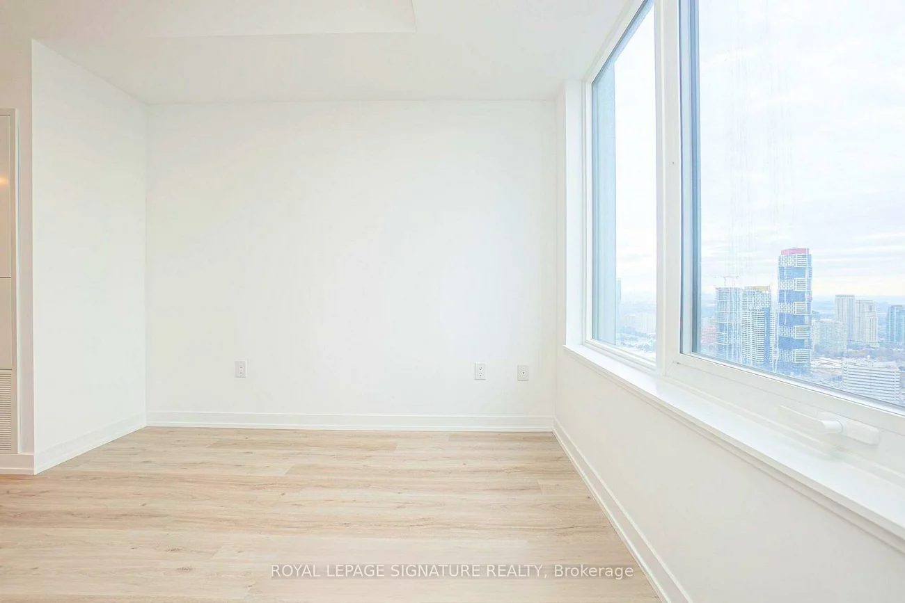 395, Square One, City Centre, Mississauga