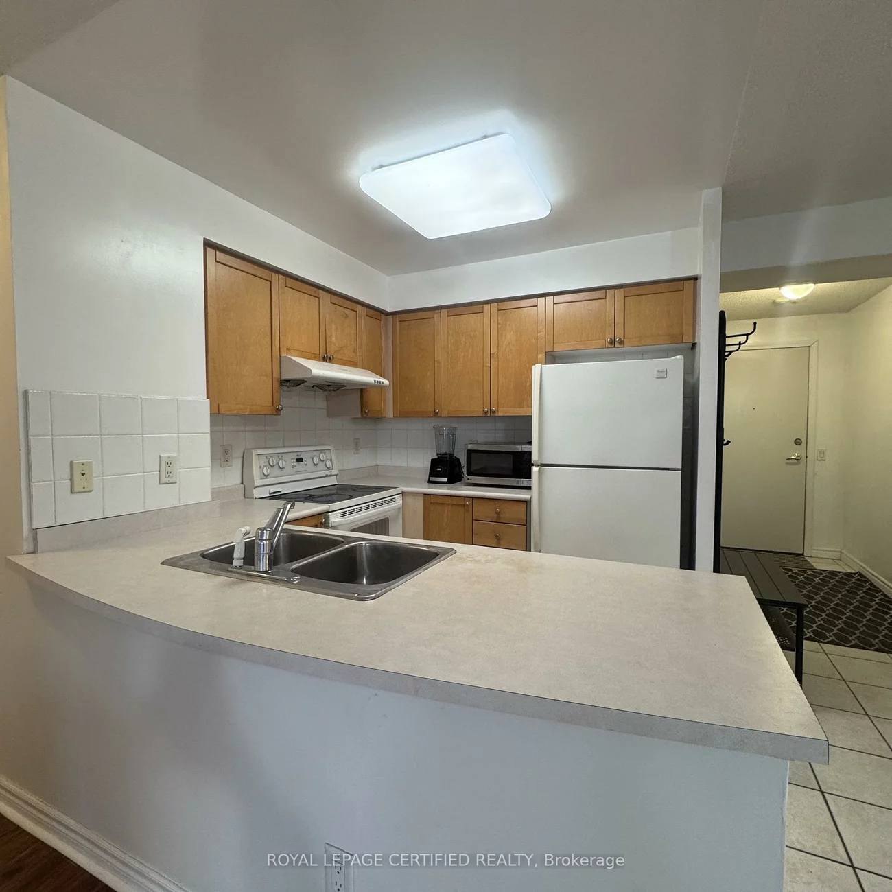 25, Kingsbridge Garden, Hurontario, Mississauga