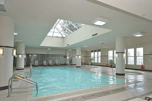 25, Kingsbridge Garden, Hurontario, Mississauga