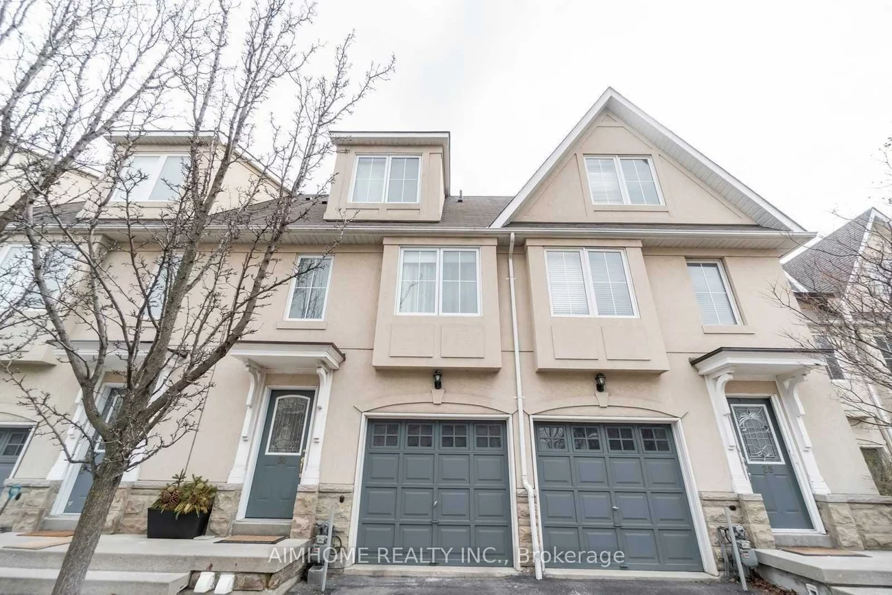 800, Dundas, Erindale, Mississauga