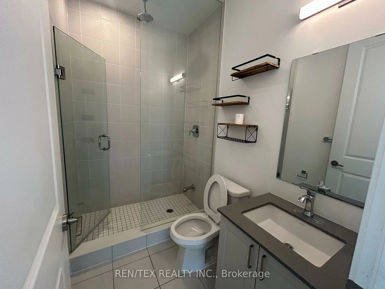 1063, Douglas Mccurdy, Lakeview, Mississauga