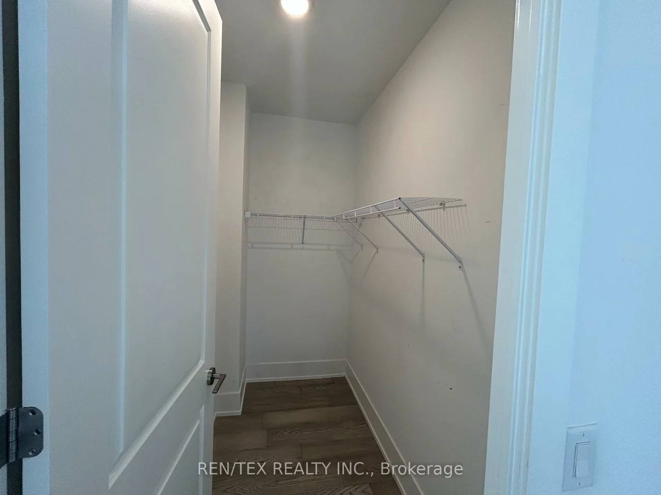 1063, Douglas Mccurdy, Lakeview, Mississauga