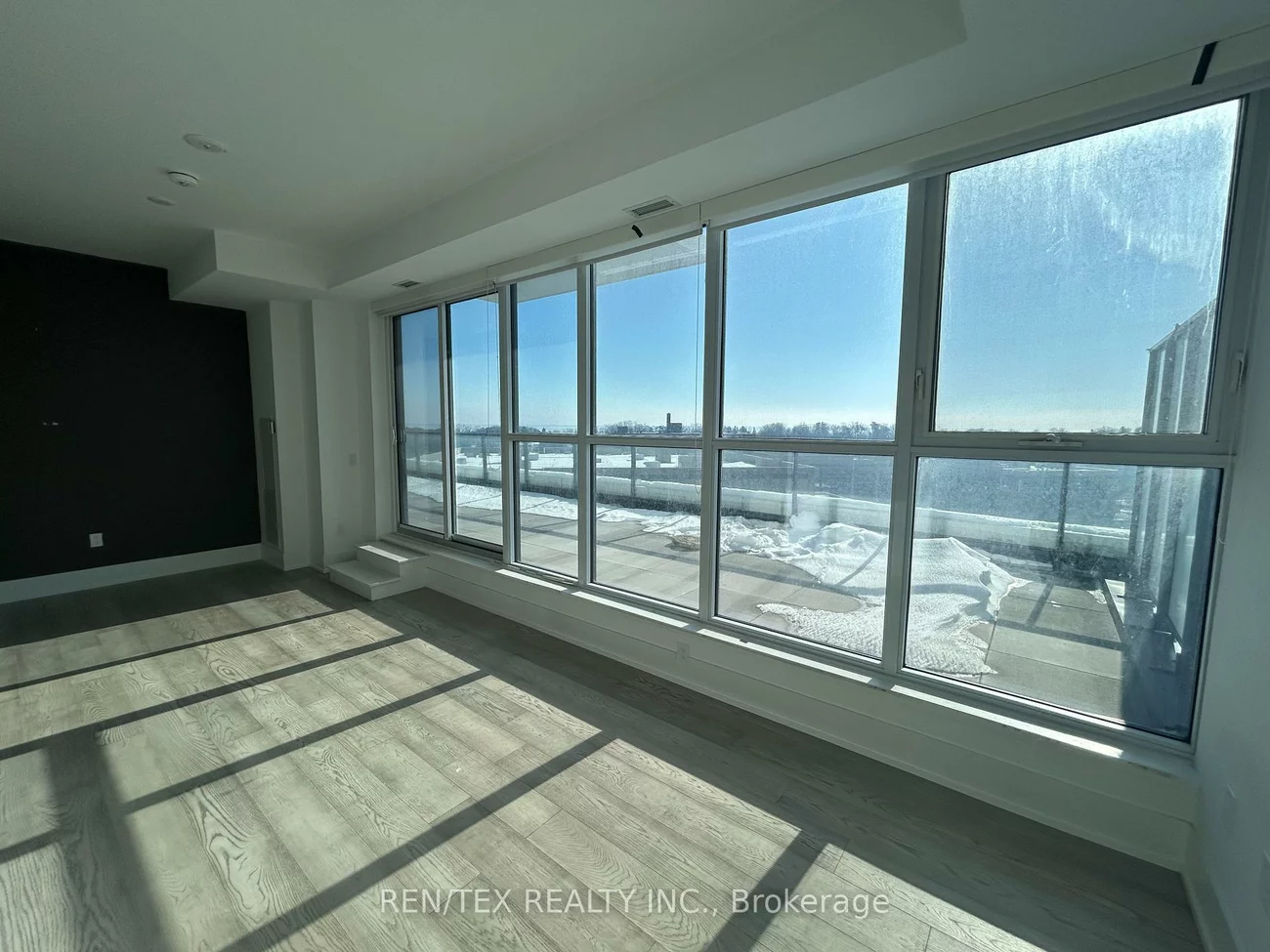 1063, Douglas Mccurdy, Lakeview, Mississauga