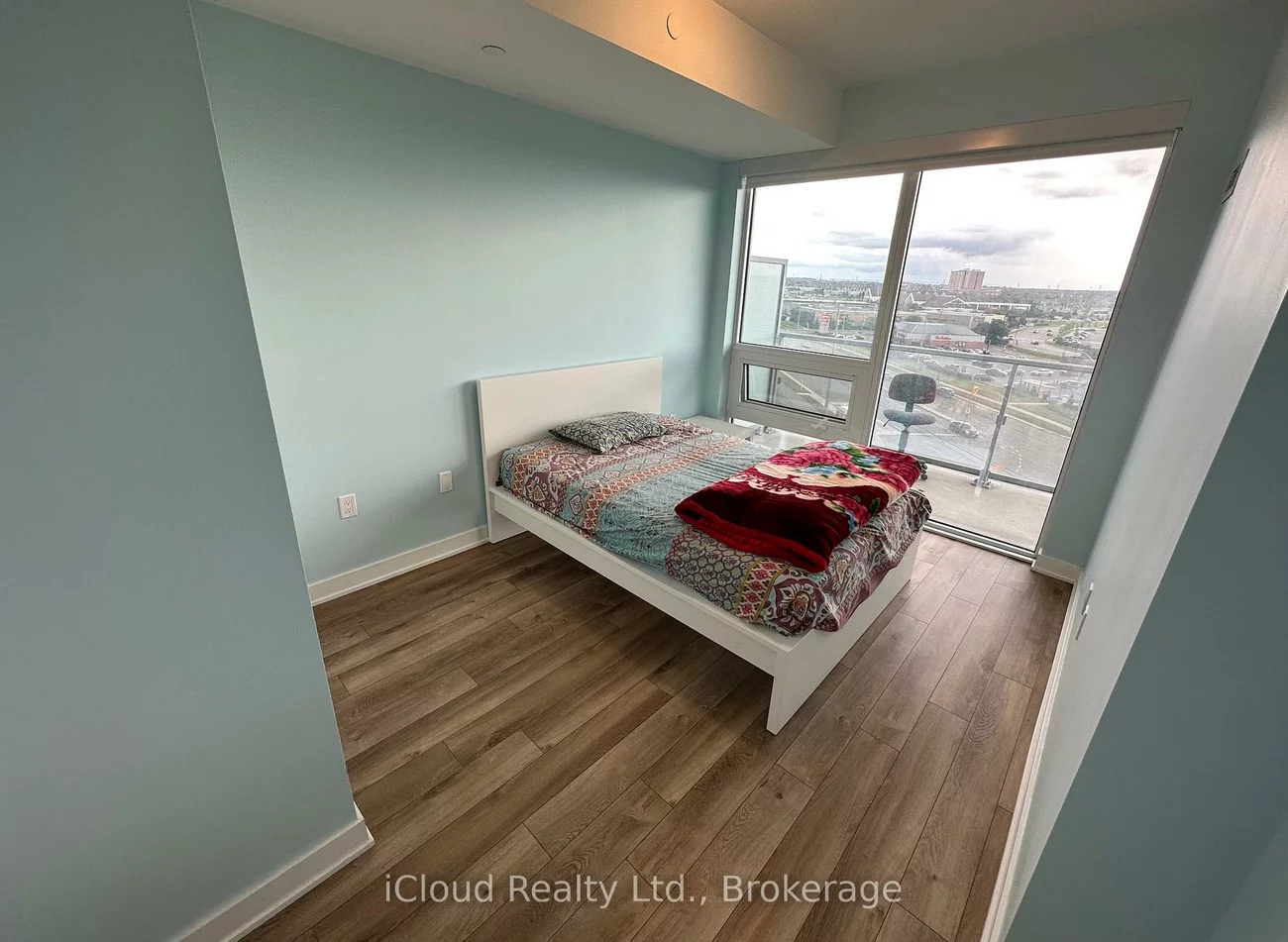 4655, Metcalfe, Erin Mills, Mississauga