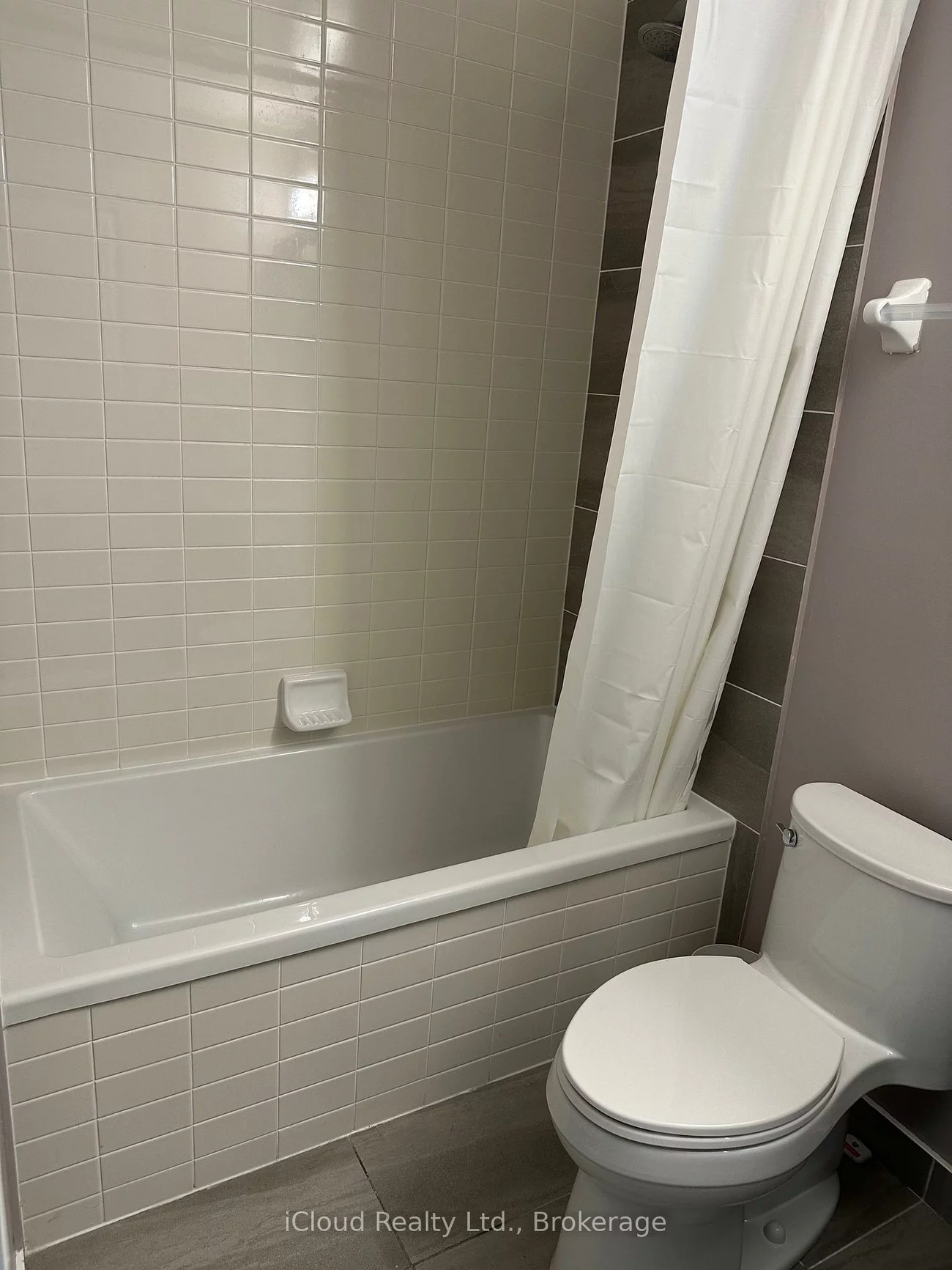 4655, Metcalfe, Erin Mills, Mississauga