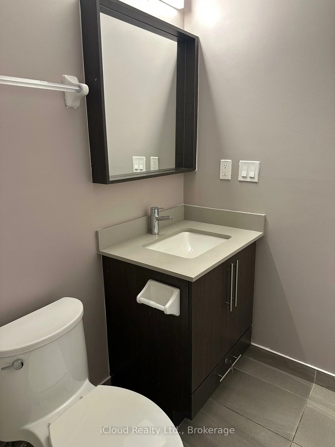 4655, Metcalfe, Erin Mills, Mississauga