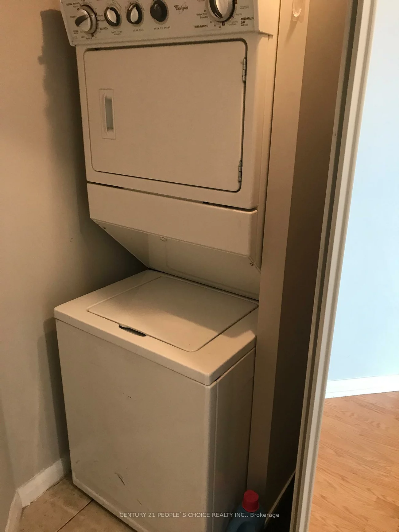 220, Forum, Hurontario, Mississauga