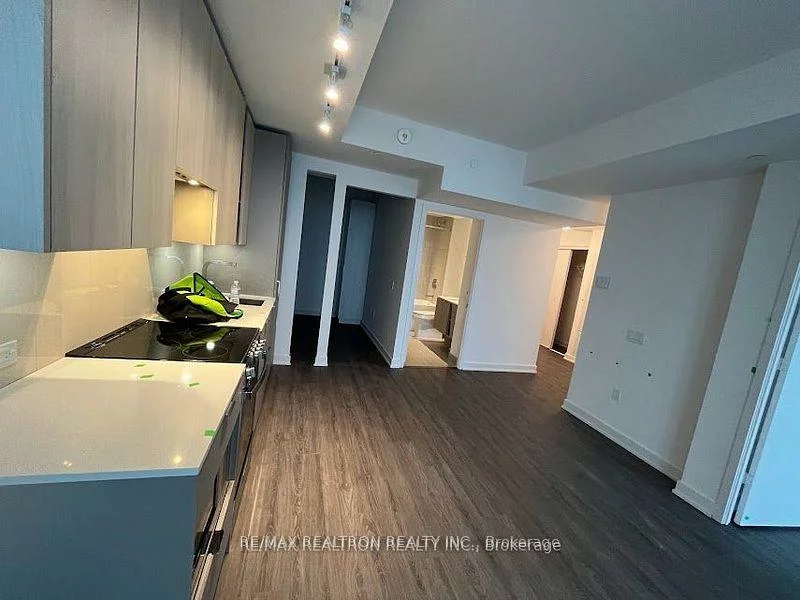 3883, Quartz, City Centre, Mississauga