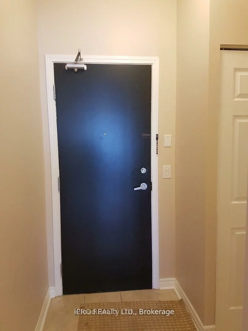 388, Prince Of Wales, City Centre, Mississauga