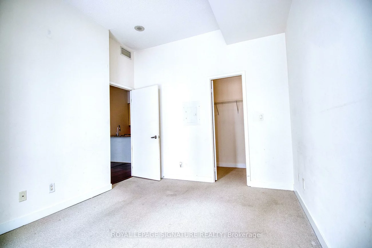 4065, Brickstone, Creditview, Mississauga