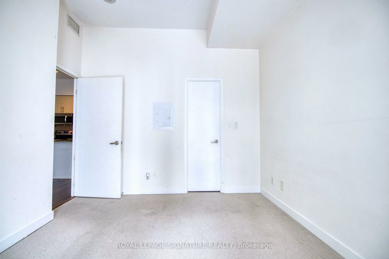 4065, Brickstone, Creditview, Mississauga
