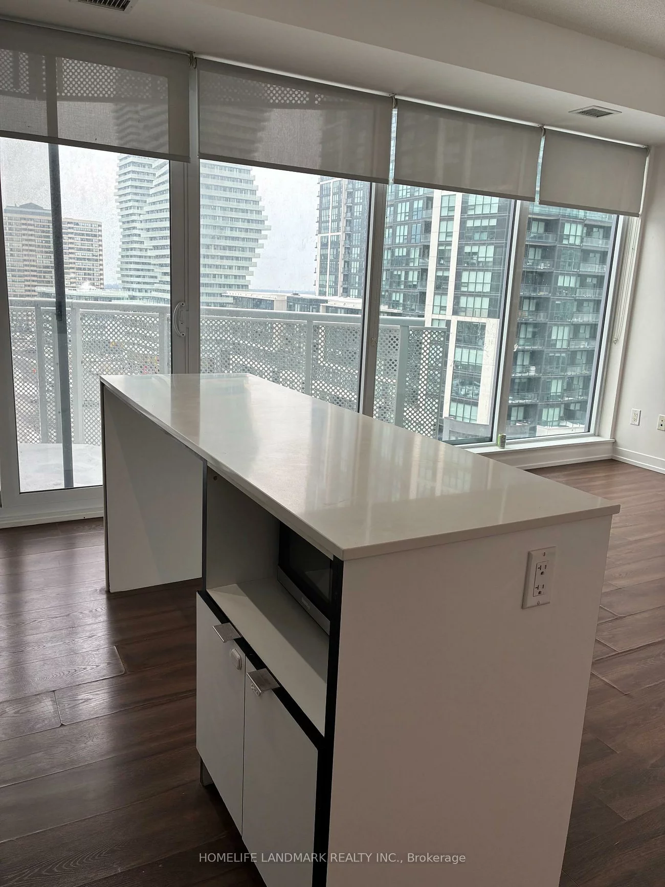 4065, Confederation, City Centre, Mississauga