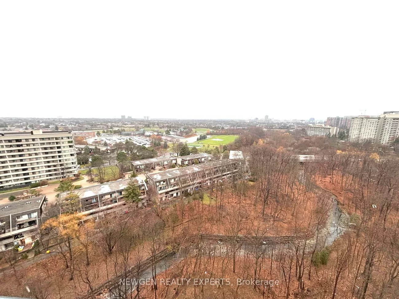 204, Burnhamthorpe, City Centre, Mississauga