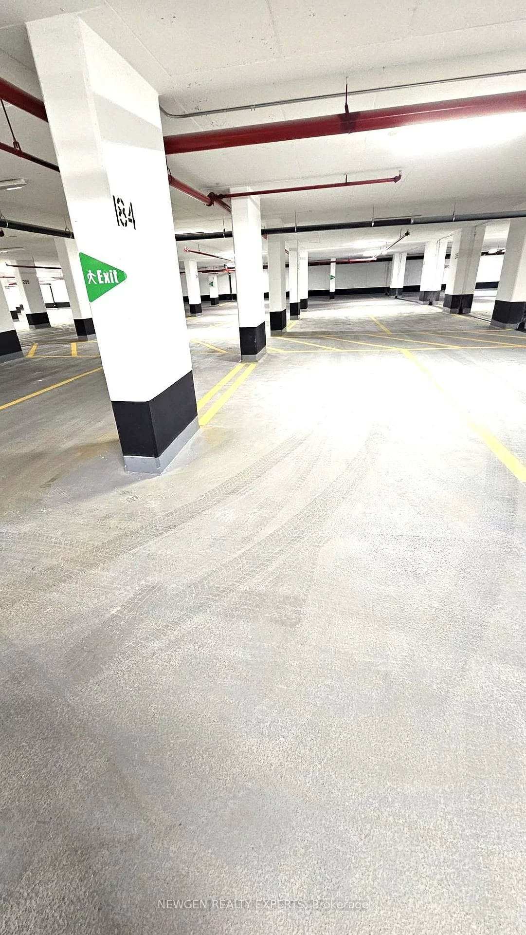 204, Burnhamthorpe, City Centre, Mississauga