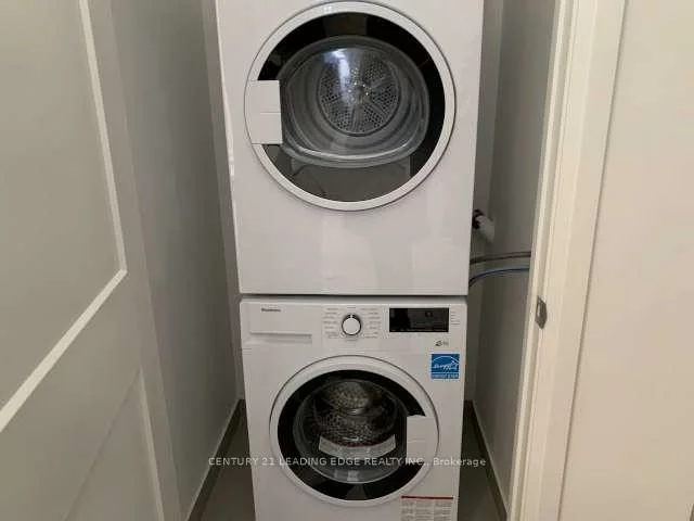 21, Park, Port Credit, Mississauga