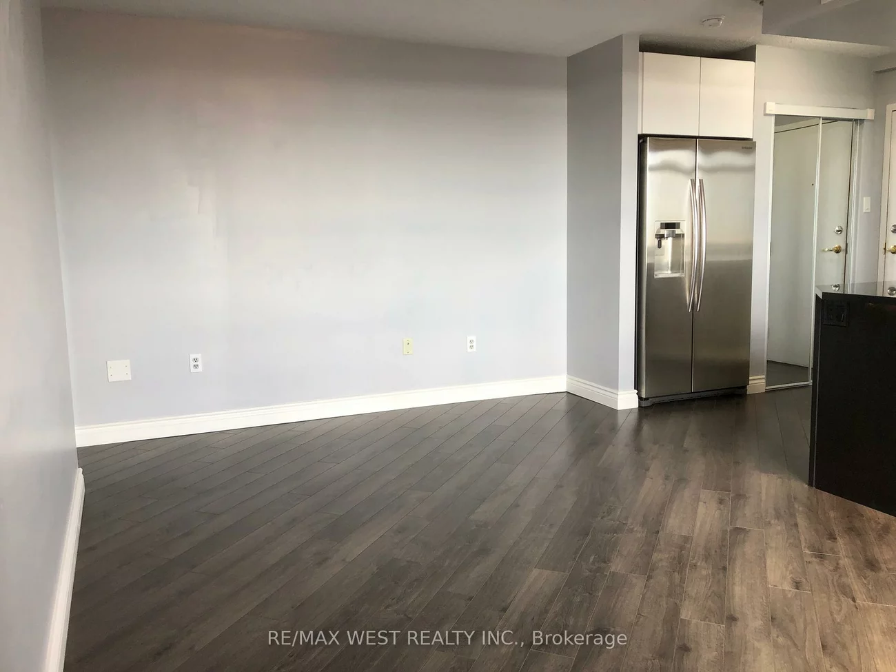 300, Webb, City Centre, Mississauga